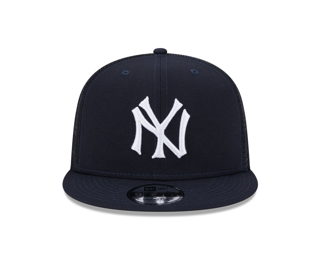 New York Yankees MLB New Era Men Navy 9Fifty Cooperstown Trucker Snapback product image 5, provided for visual reference and