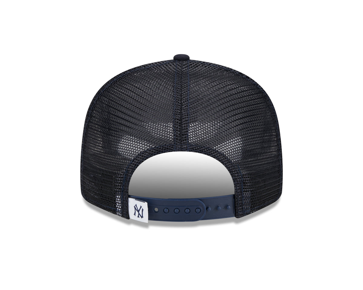 New York Yankees MLB New Era Men Navy 9Fifty Cooperstown Trucker Snapback product image 3, provided for visual reference and