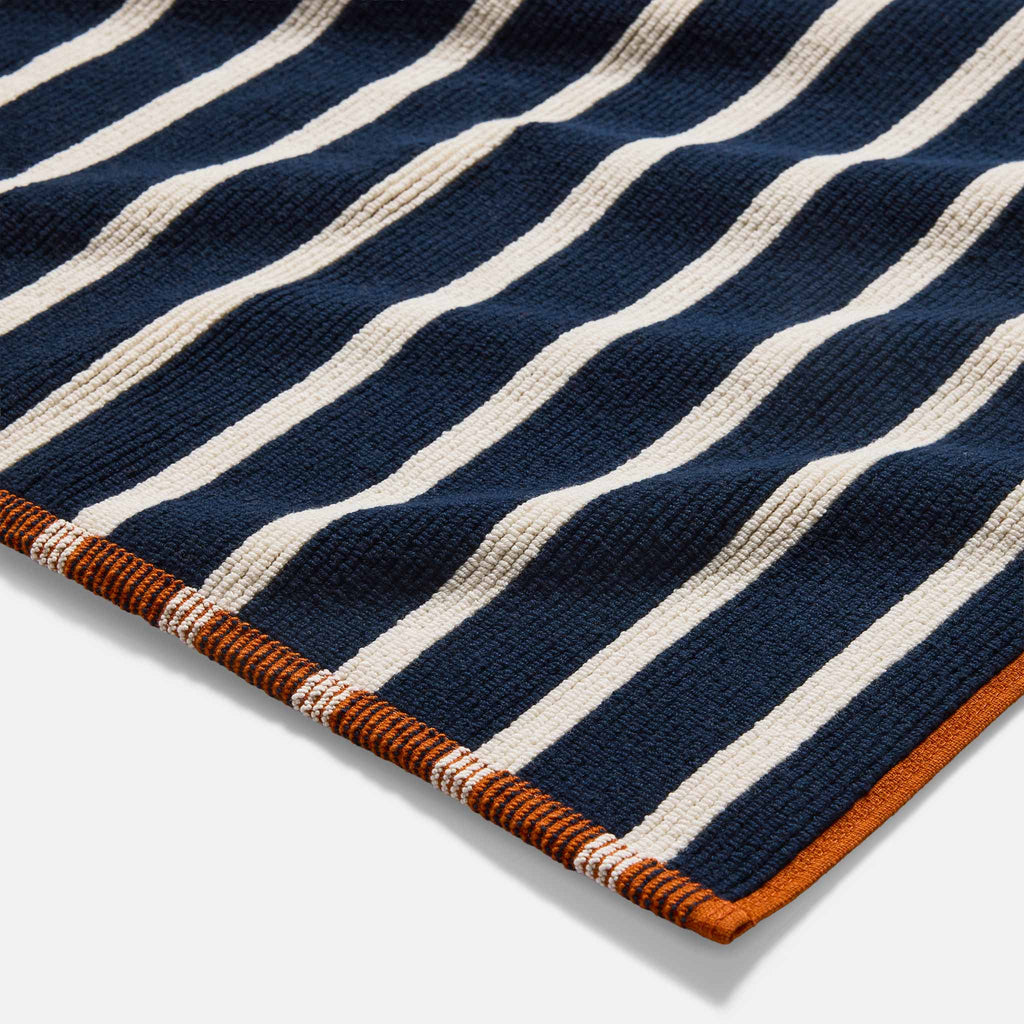 Reversible Looped Bath Mat