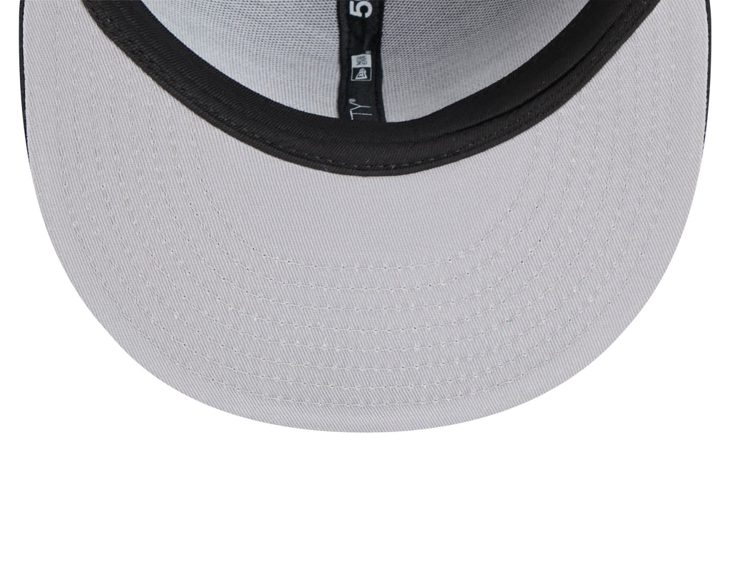 Chicago Blackhawks NHL New Era Men Black 59Fifty Core Fitted Hat product image 7, provided for visual reference and product