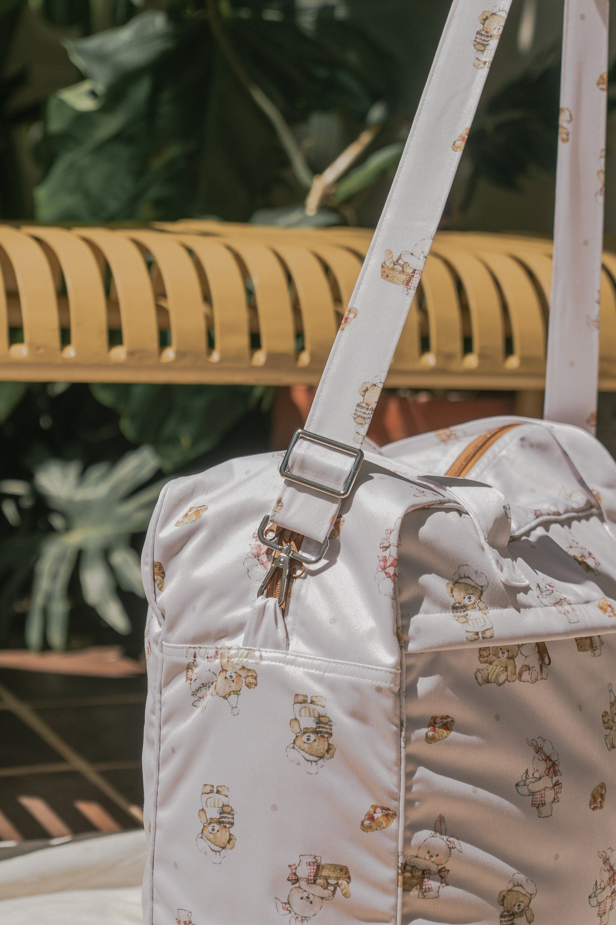 [Wetbag] - Bakery Cafe Wetbag - BROWN ZIPPER