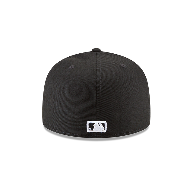 New York Yankees MLB New Era Men Black White 59Fifty Basic Fitted Hat product image 2, provided for visual reference and