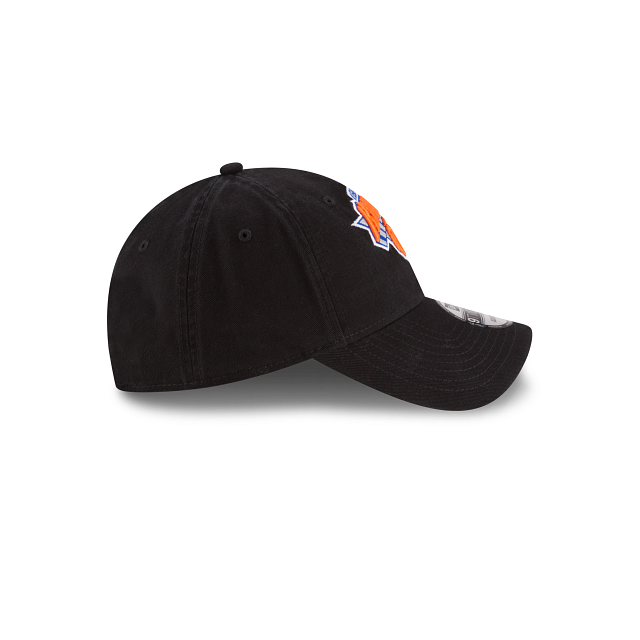 New York Knicks NBA New Era Men Black 9Twenty Core Classic Adjustable Hat product image 3, provided for visual reference and