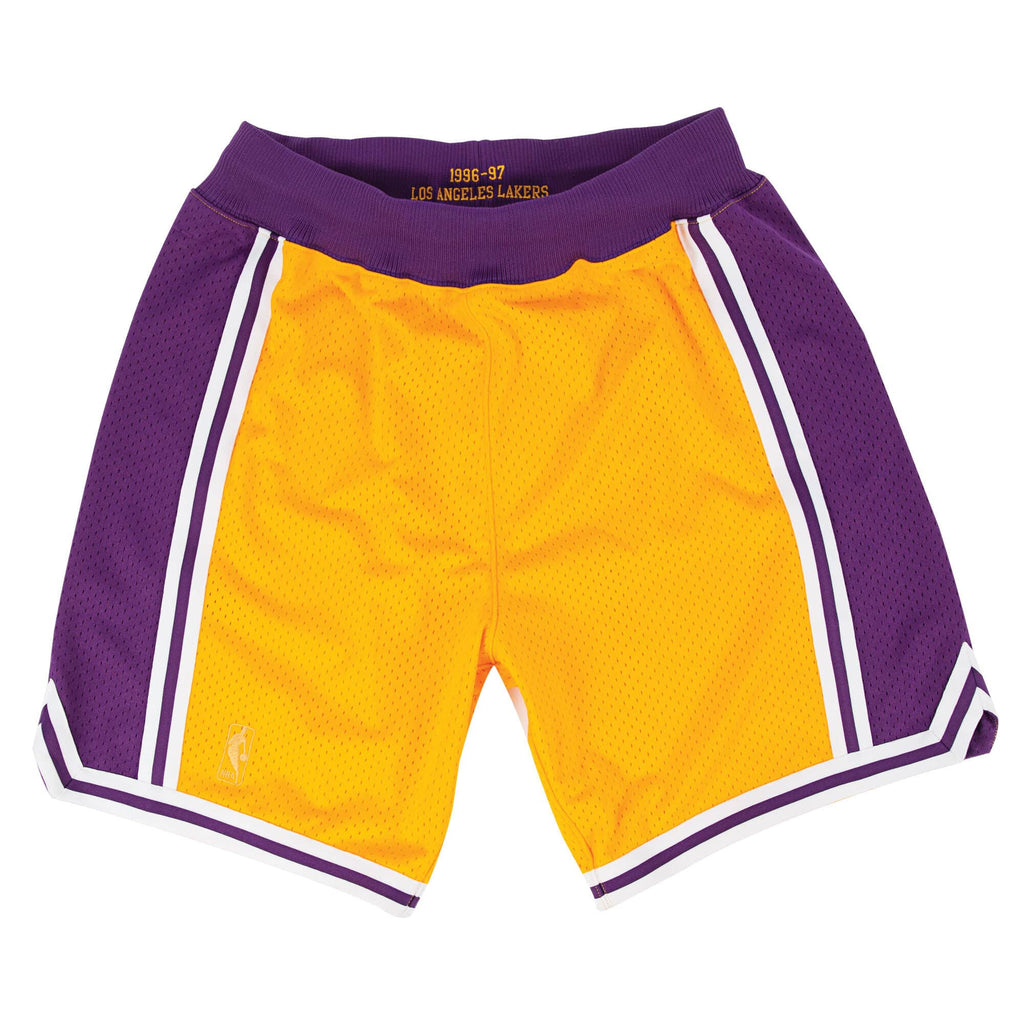 LA Lakers 1996/97 Authentic Shorts product image 1, provided for visual reference and product detail review