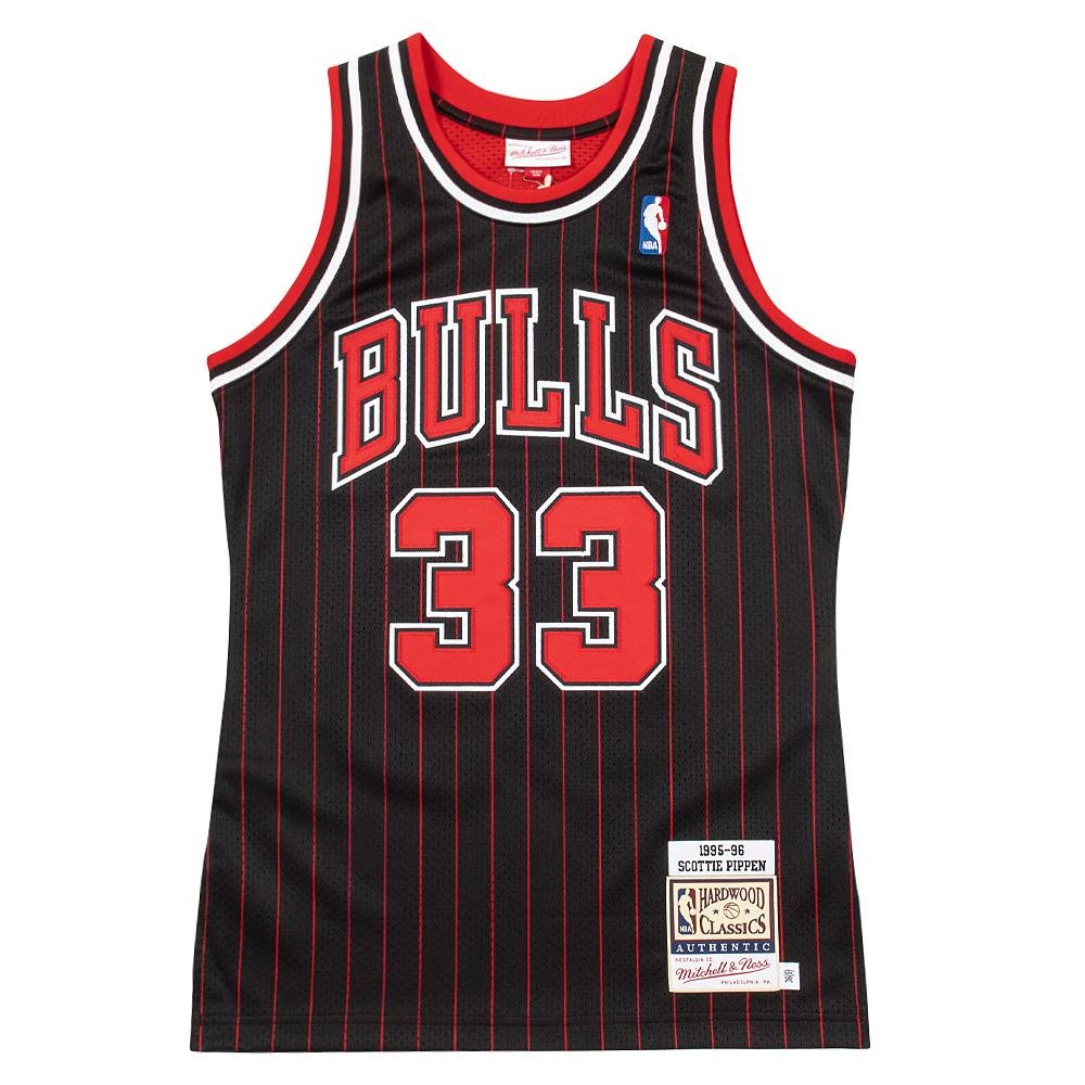 Scottie Pippen 1995 Auth Chic. Bulls Jersey | Pinstripe product image 1, provided for visual reference and product detail