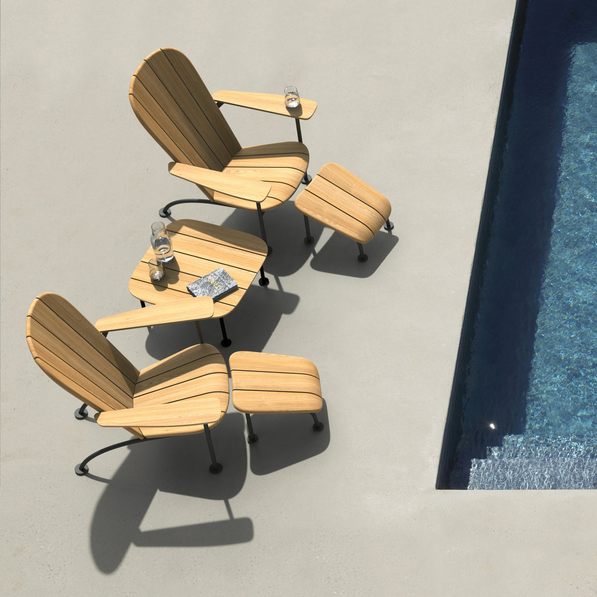 Boste Outdoor Lounge Chair