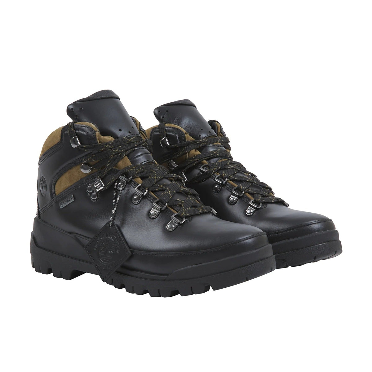 World Hiker Mid Boot | Black product image 2, provided for visual reference and product detail review