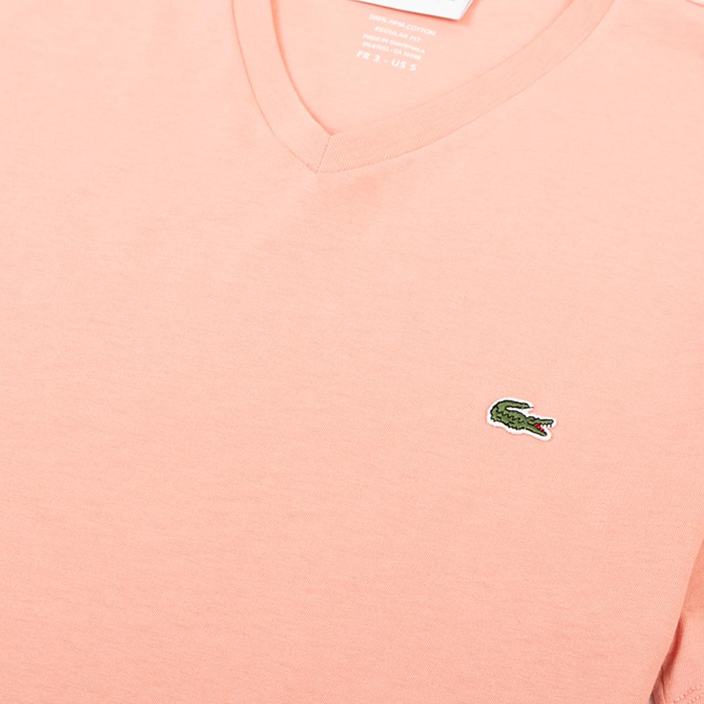 V-Neck Basic T-Shirt | Elf Pink product image 3, provided for visual reference and product detail review